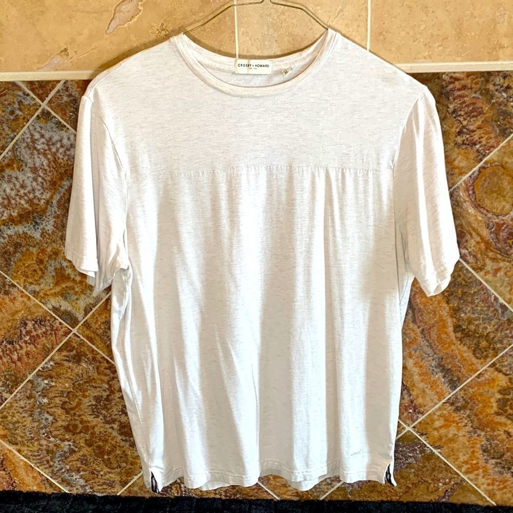 Crosby & Howard Oatmeal Color Short Sleeve TShirt Size XL